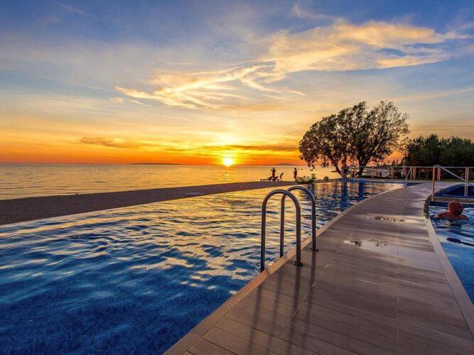 Premium Mobile Home In Novalja Bagian luar foto
